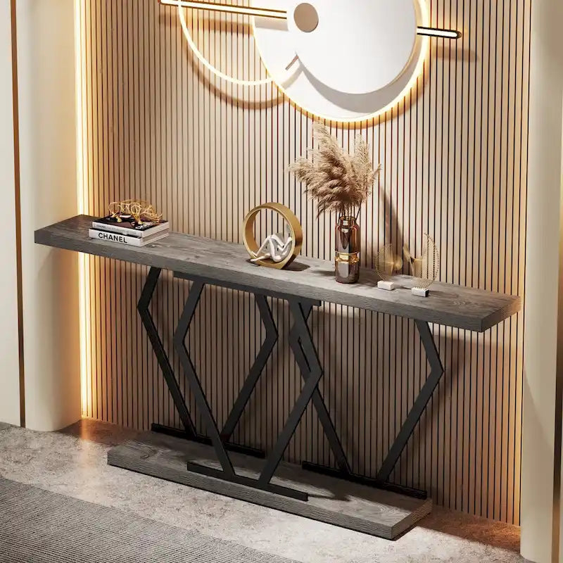 Table console extra-longue en faux marbre avec piètement géométrique en métal doré, blanc