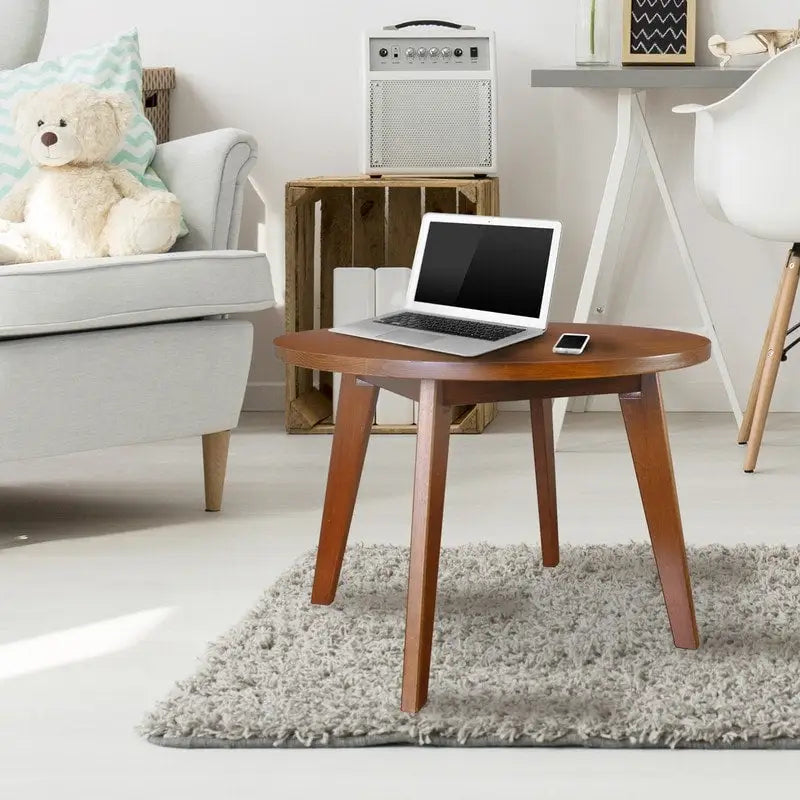 Table ronde en bois massif avec finition grain de bois naturel