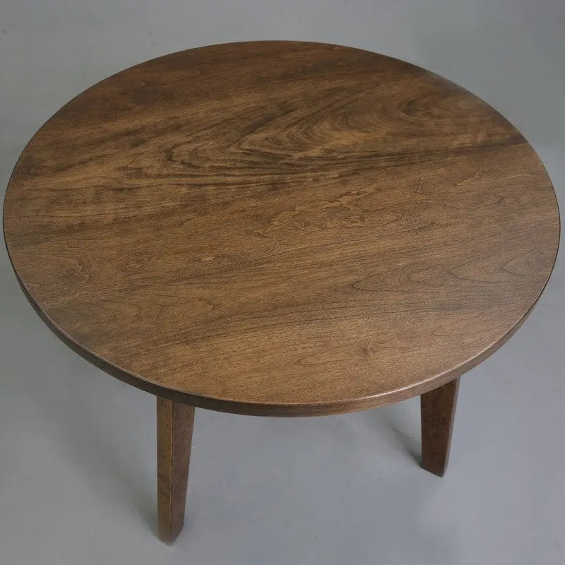 Table ronde en bois massif avec finition grain de bois naturel