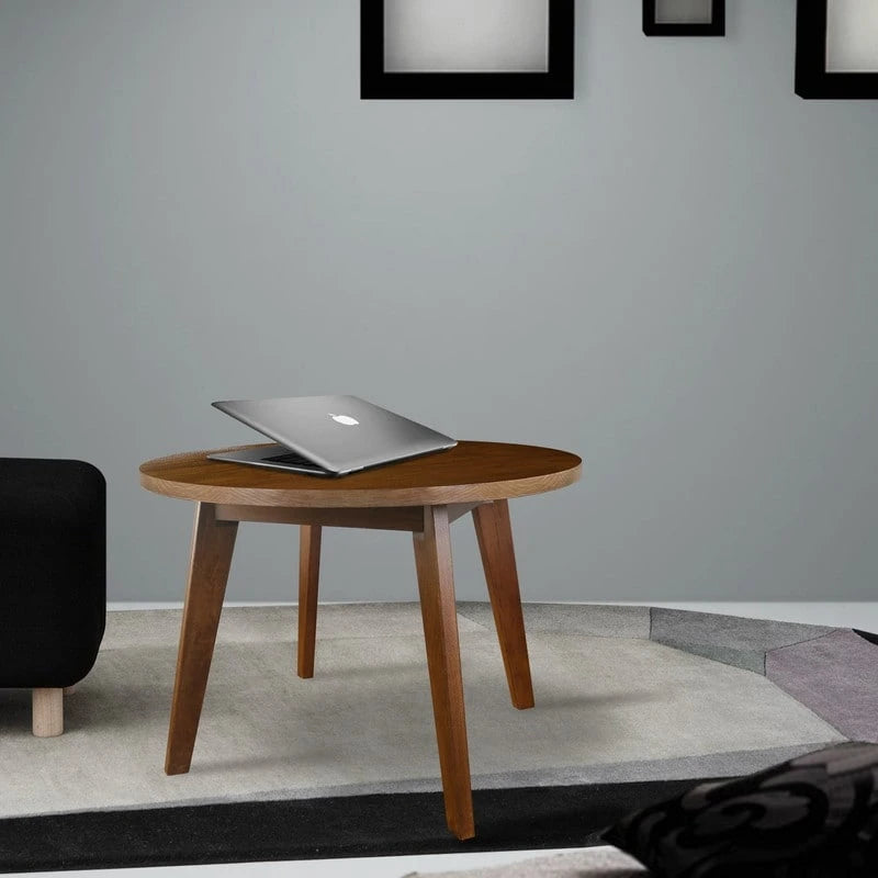 Table ronde en bois massif avec finition grain de bois naturel